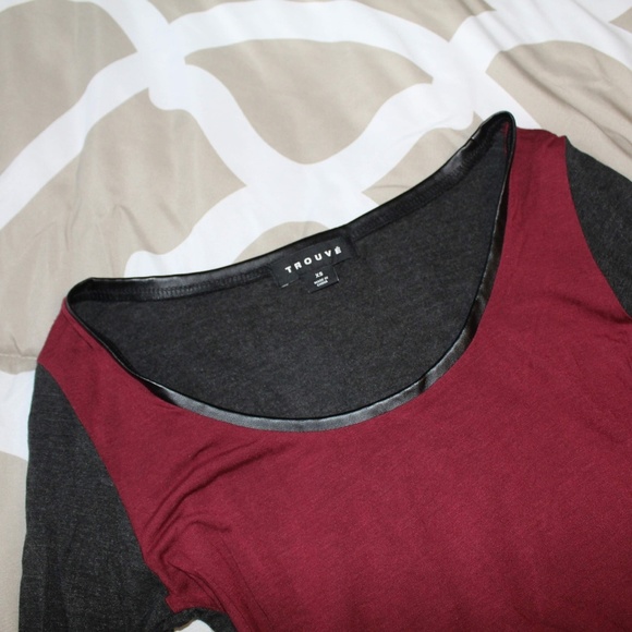 ⭐ Trouve red/charcoal long sleeve - Picture 3 of 6